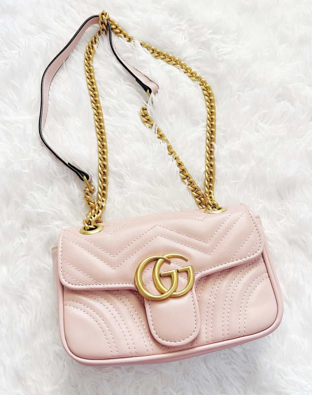 Glamorous Pink GG Marmont Shoulder Bag